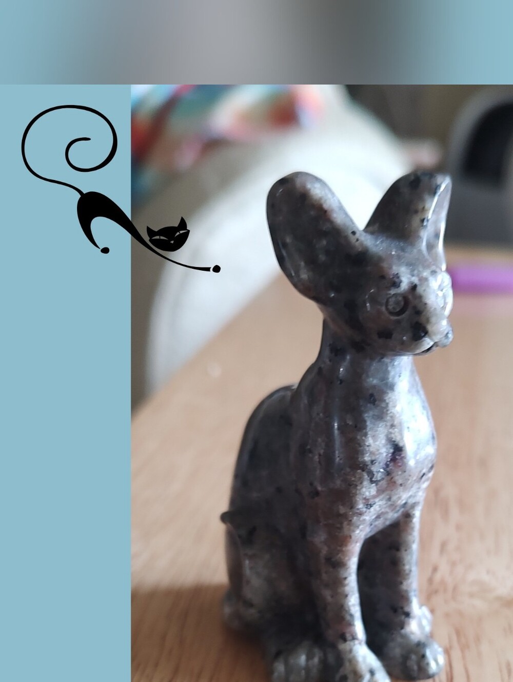 Yooperite Egyptian Cat Carving